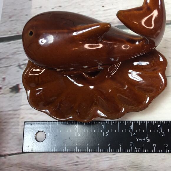 Vintage Novelty Whale Ashtray with Smoking Blowhole Incense‎ Burner Scrubby Hold - Picture 9 of 10